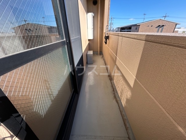 27/30 バルコニー