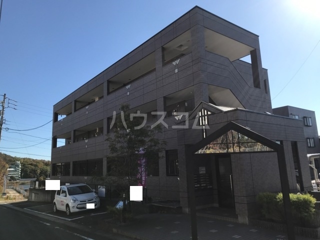 17/25 エントランス