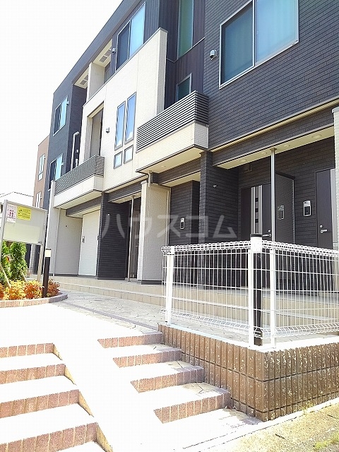 13/20 エントランス