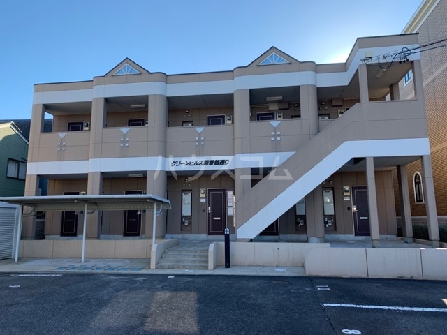 24/28 エントランス