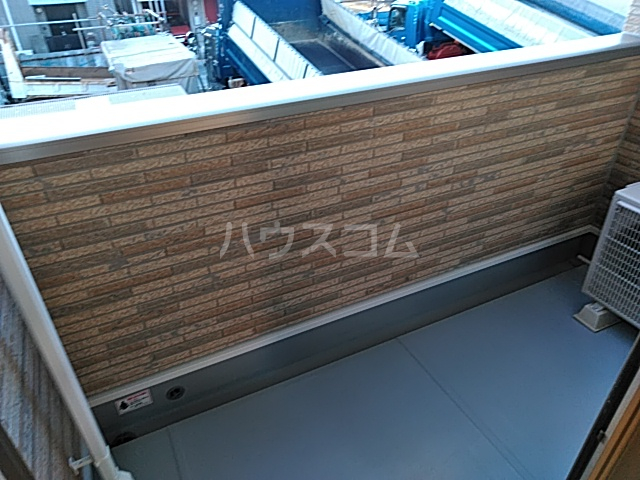 20/30 バルコニー