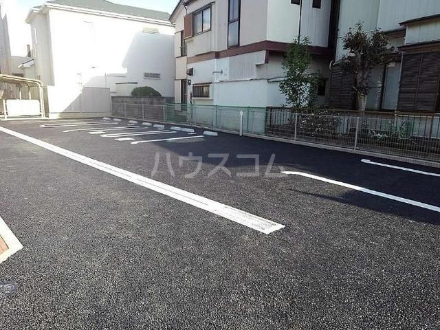 15/25 駐車場