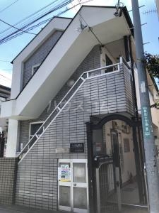 14/22 エントランス