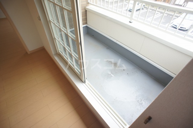 15/27 バルコニー