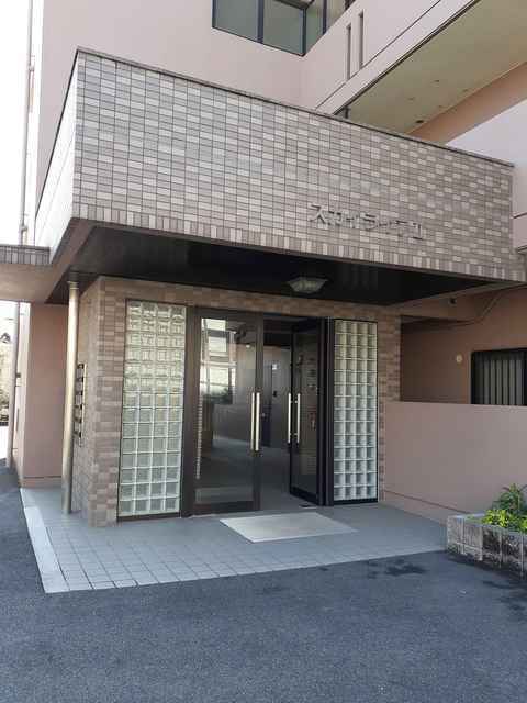 14/22 エントランス