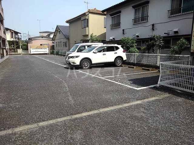 2/8 駐車場