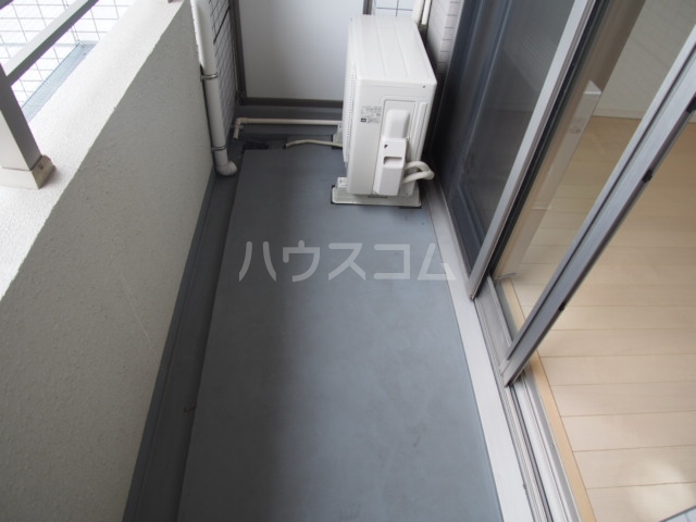 20/30 バルコニー