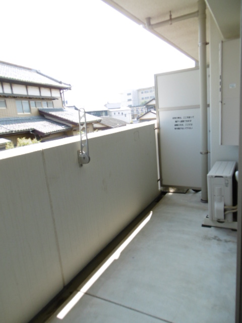 19/30 バルコニー