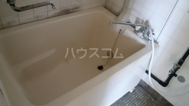 15/30 浴室