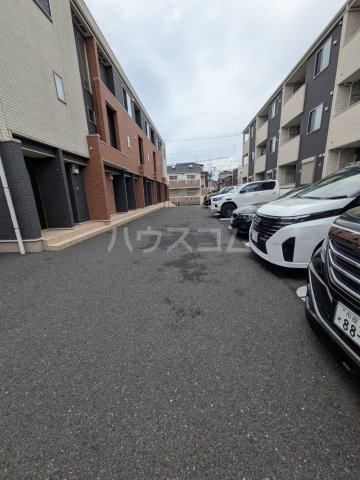 26/30 駐車場