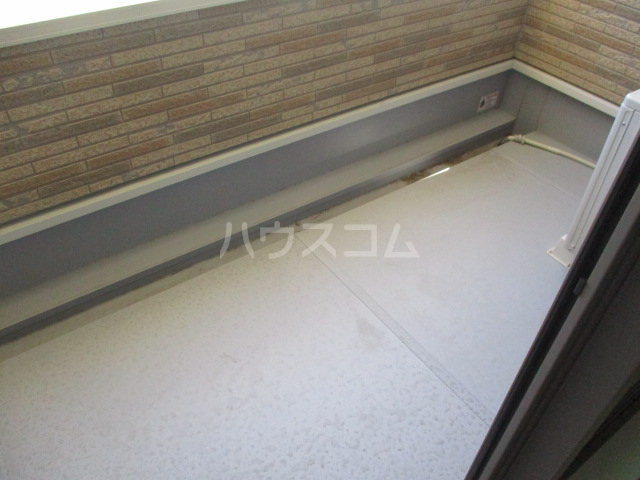 15/28 バルコニー