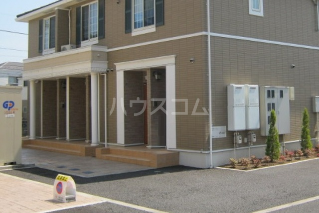 25/29 エントランス