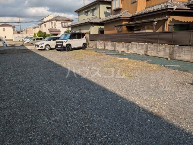 20/20 駐車場
