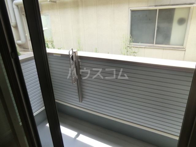 15/28 バルコニー
