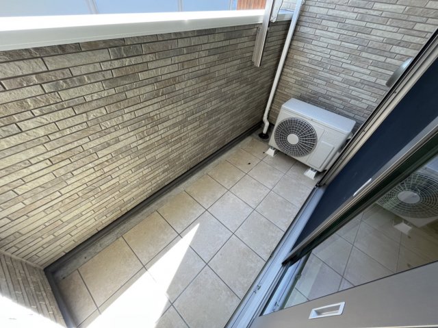 13/30 バルコニー