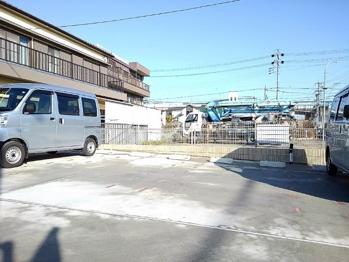 2/8 駐車場