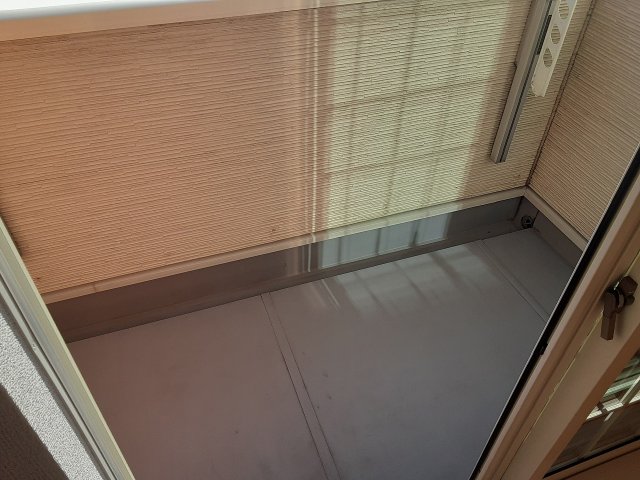 17/28 バルコニー