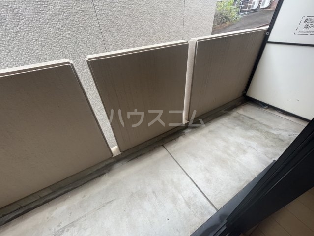 21/30 バルコニー