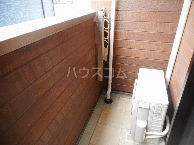 13/23 バルコニー