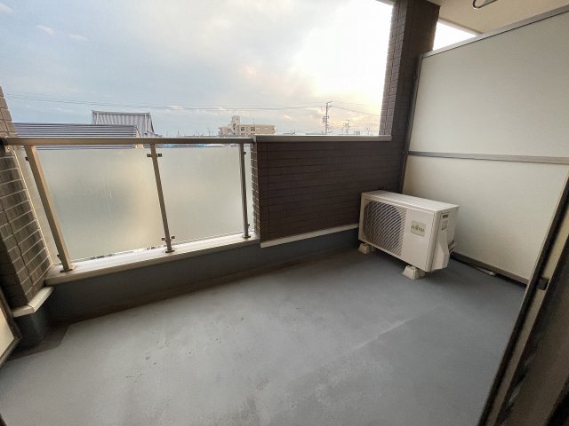 17/30 バルコニー
