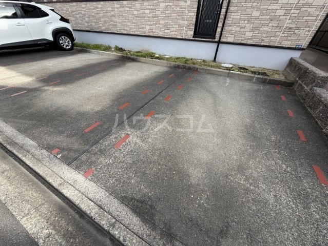 2/10 駐車場