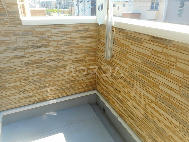 13/30 バルコニー