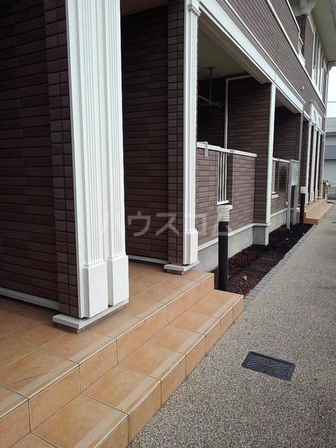 15/21 エントランス