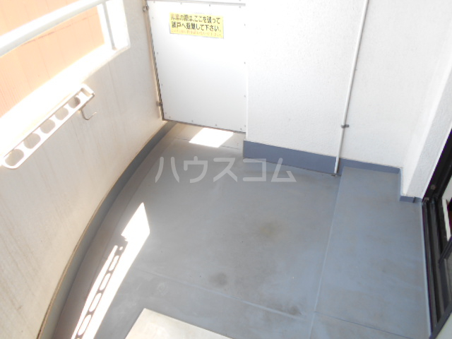 20/30 バルコニー