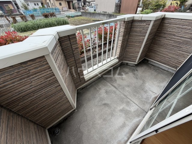 15/28 バルコニー
