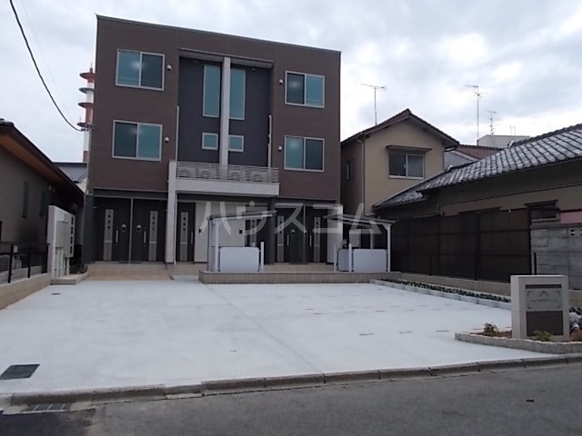 14/22 駐車場