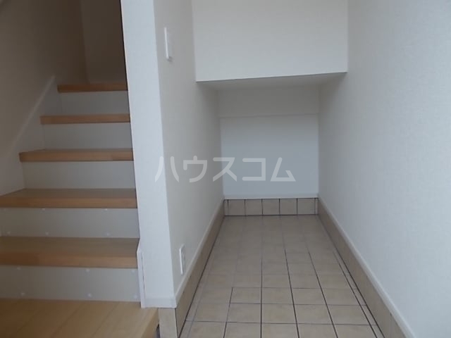 5/22 玄関