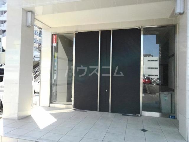 14/23 エントランス