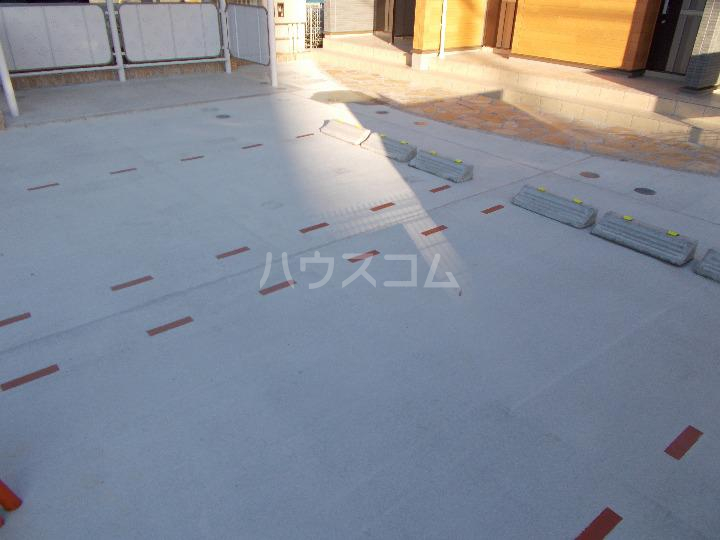 16/22 駐車場