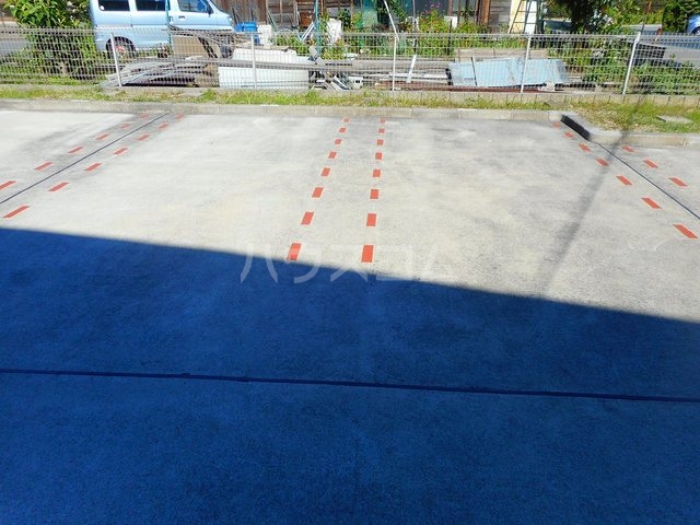 14/22 駐車場