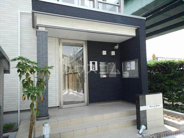 15/24 エントランス