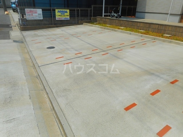 14/24 駐車場