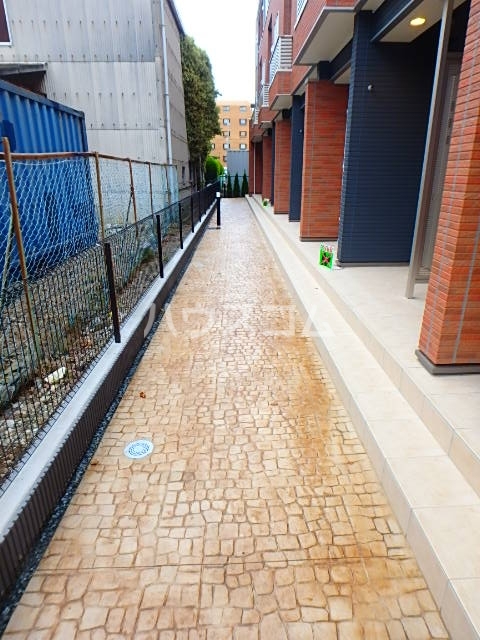 19/26 エントランス