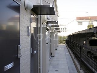 2/3 エントランス