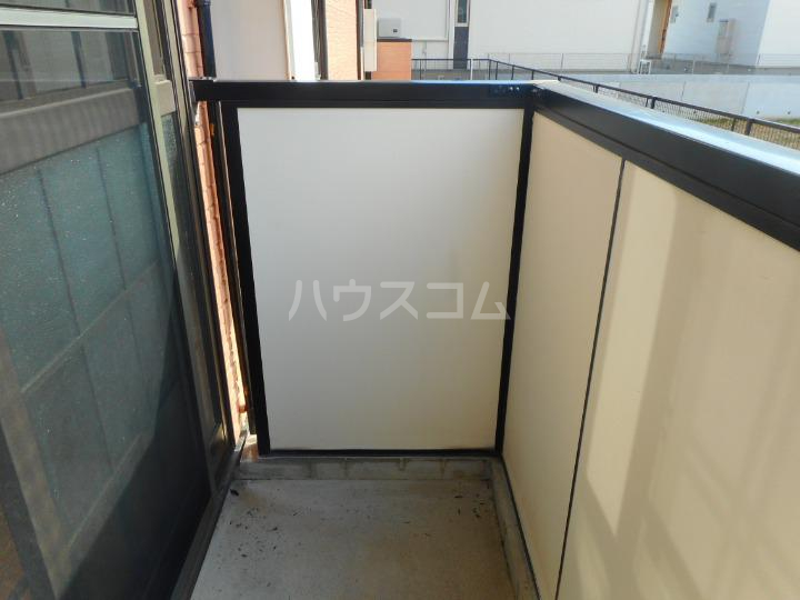 13/22 バルコニー