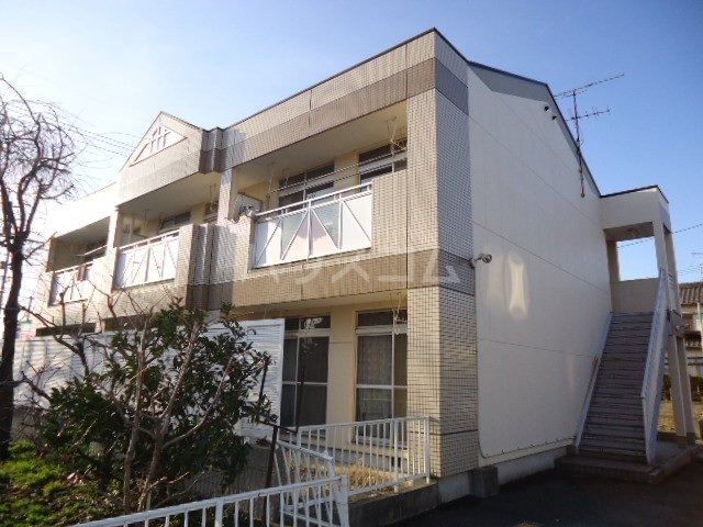 22/30 エントランス