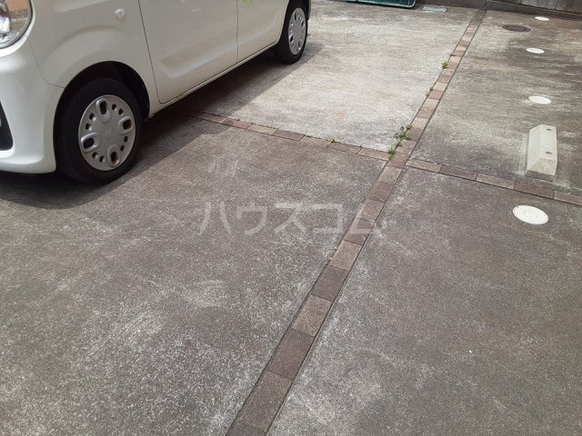 2/10 駐車場