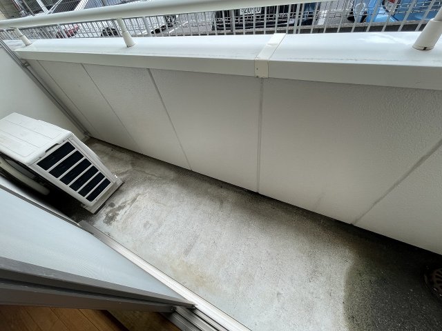 19/30 バルコニー