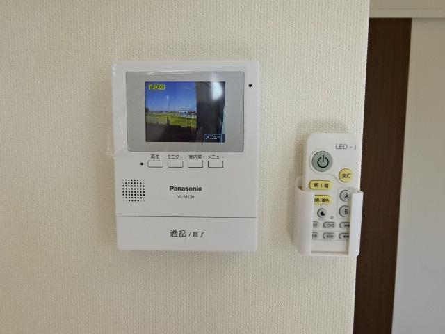 22/30 エントランス