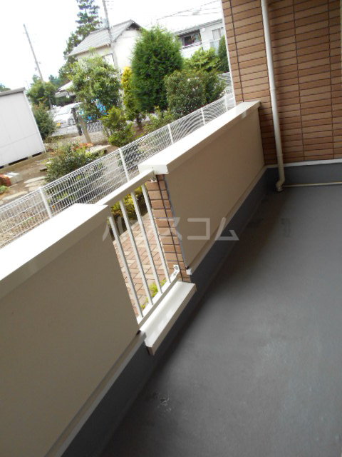 23/30 バルコニー