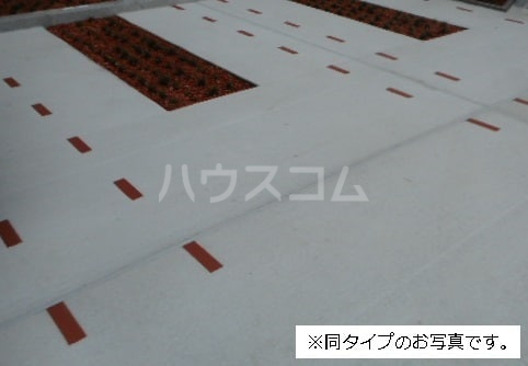 2/7 駐車場