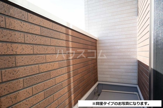 14/22 バルコニー