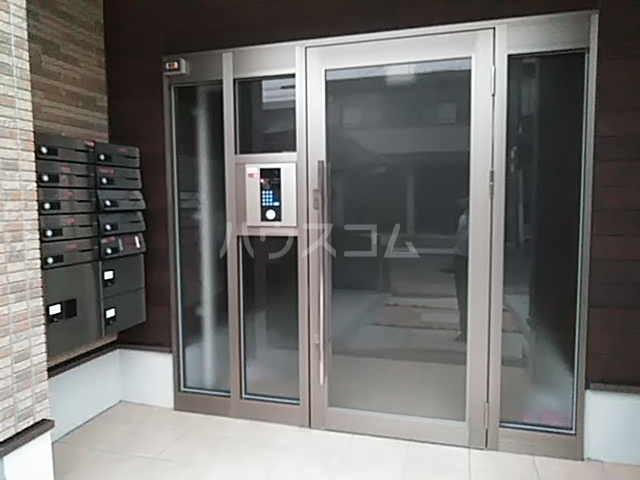 2/11 エントランス