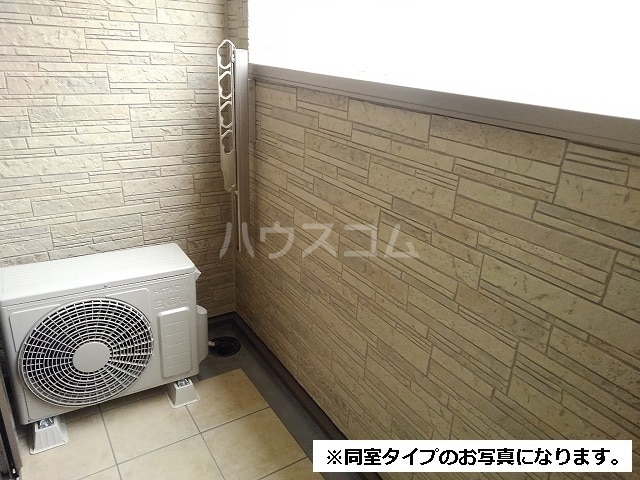 14/23 バルコニー