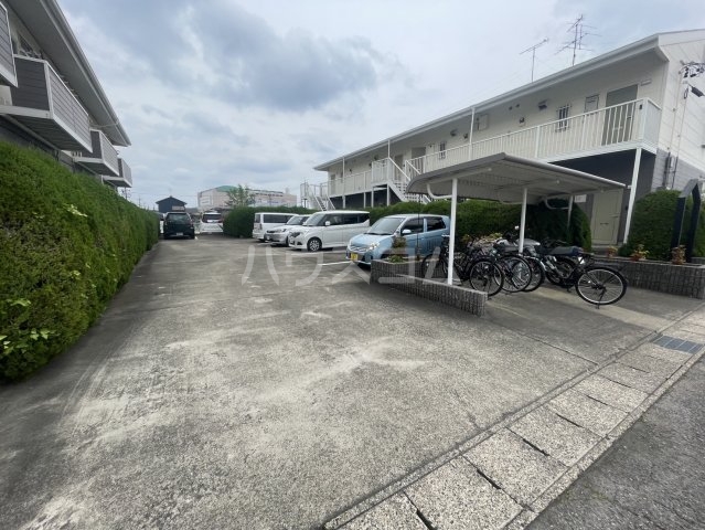2/10 駐車場