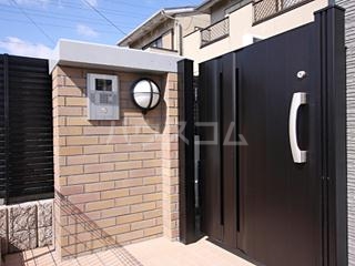 14/22 エントランス